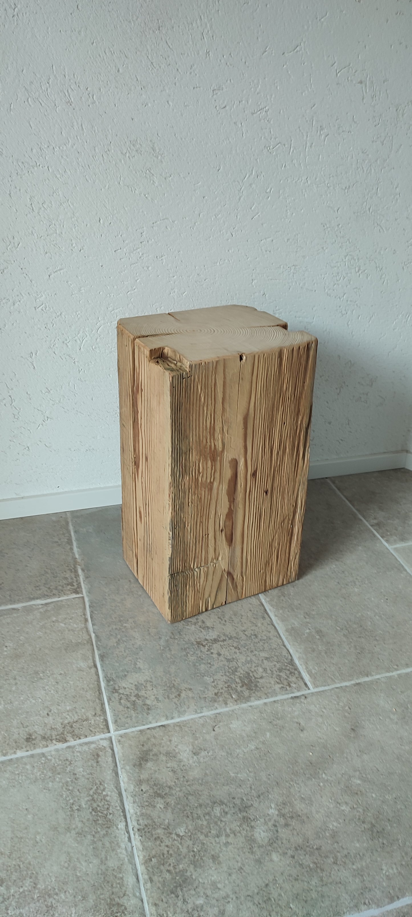 Holzklotz Hocker Altholz Holzblock