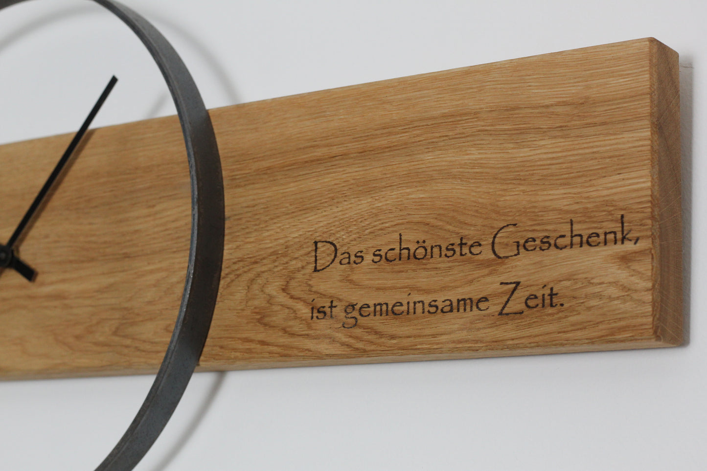 personalisierbare Wanduhr