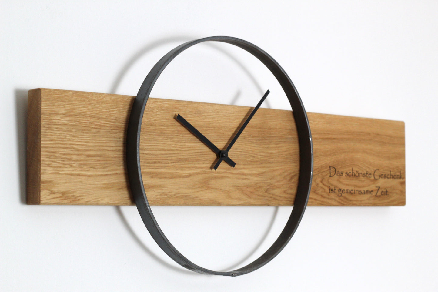 personalisierbare Wanduhr