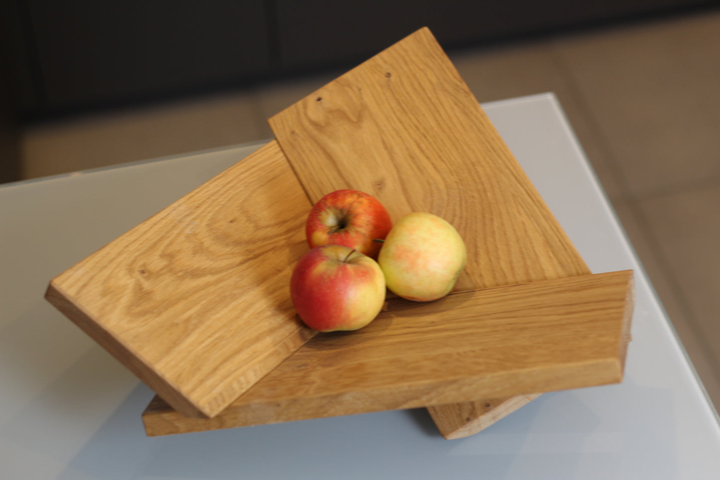 Moderne Obstschale