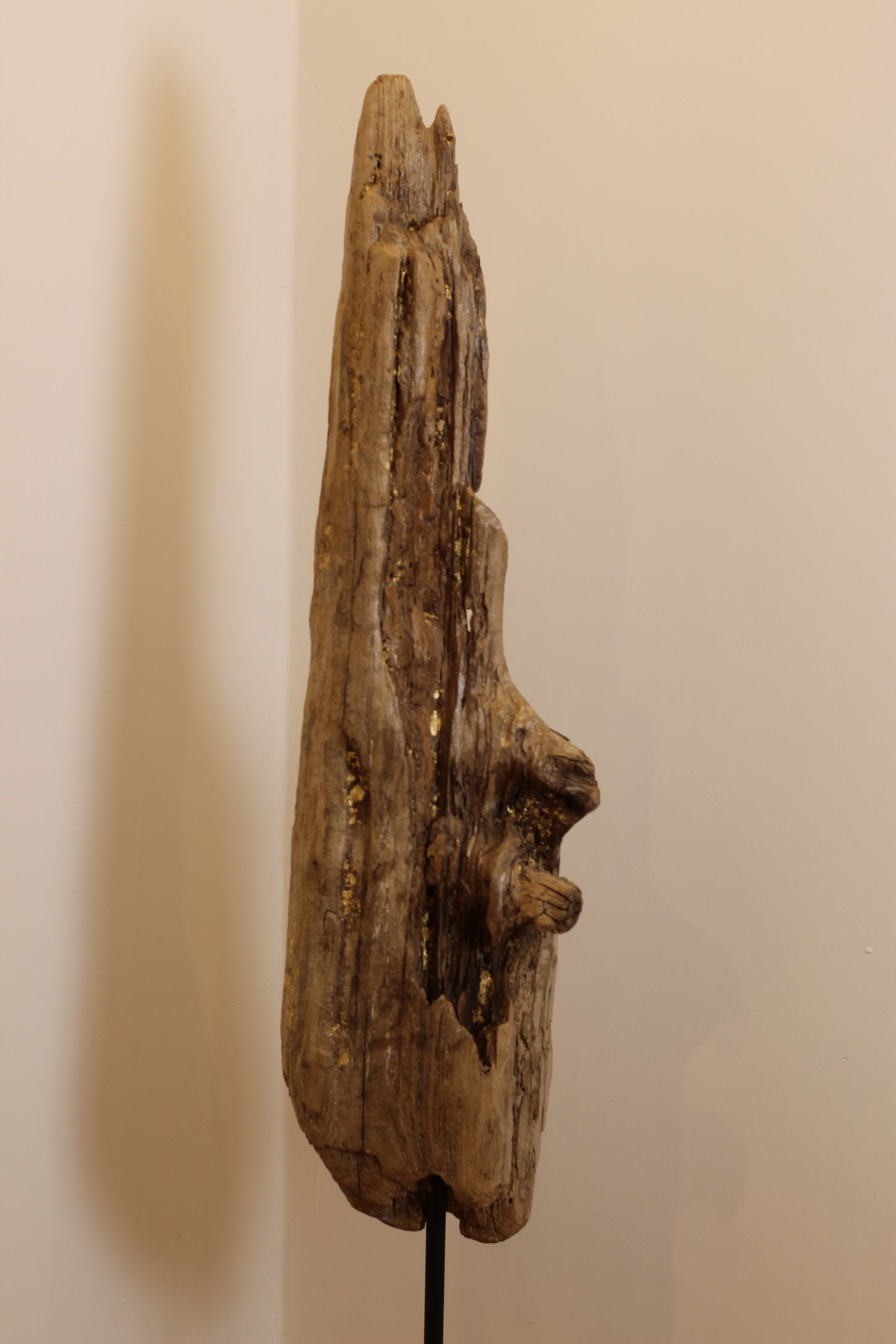 Treibholz Skulptur vergoldet