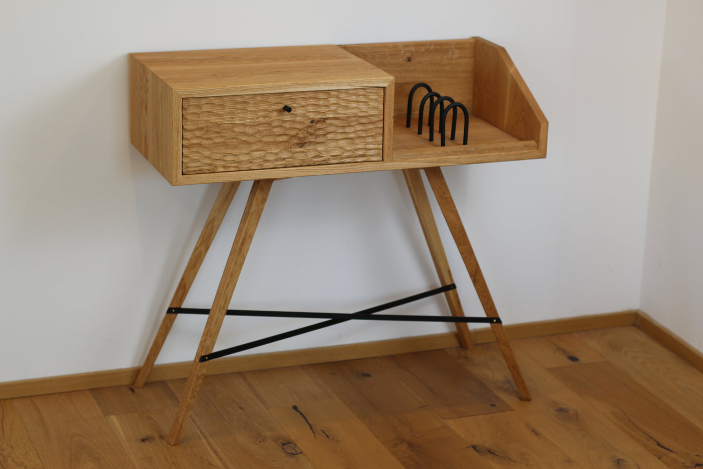 Plattenspieler Schrank