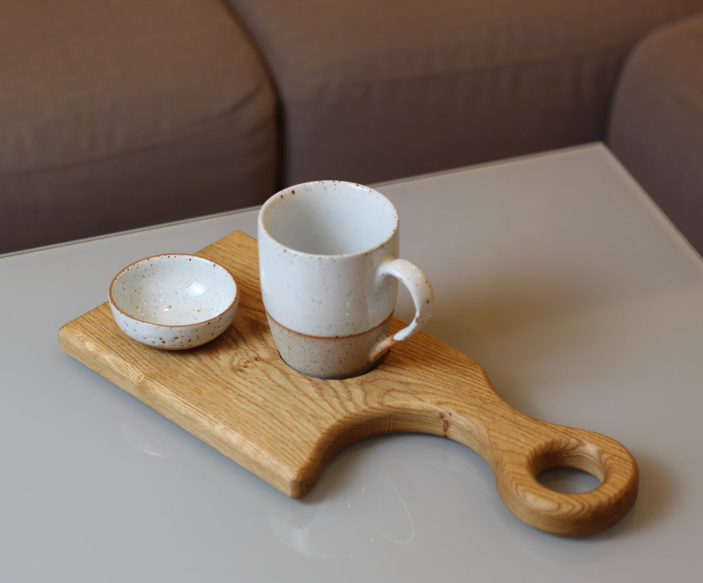 Servierbrett mit Tasse