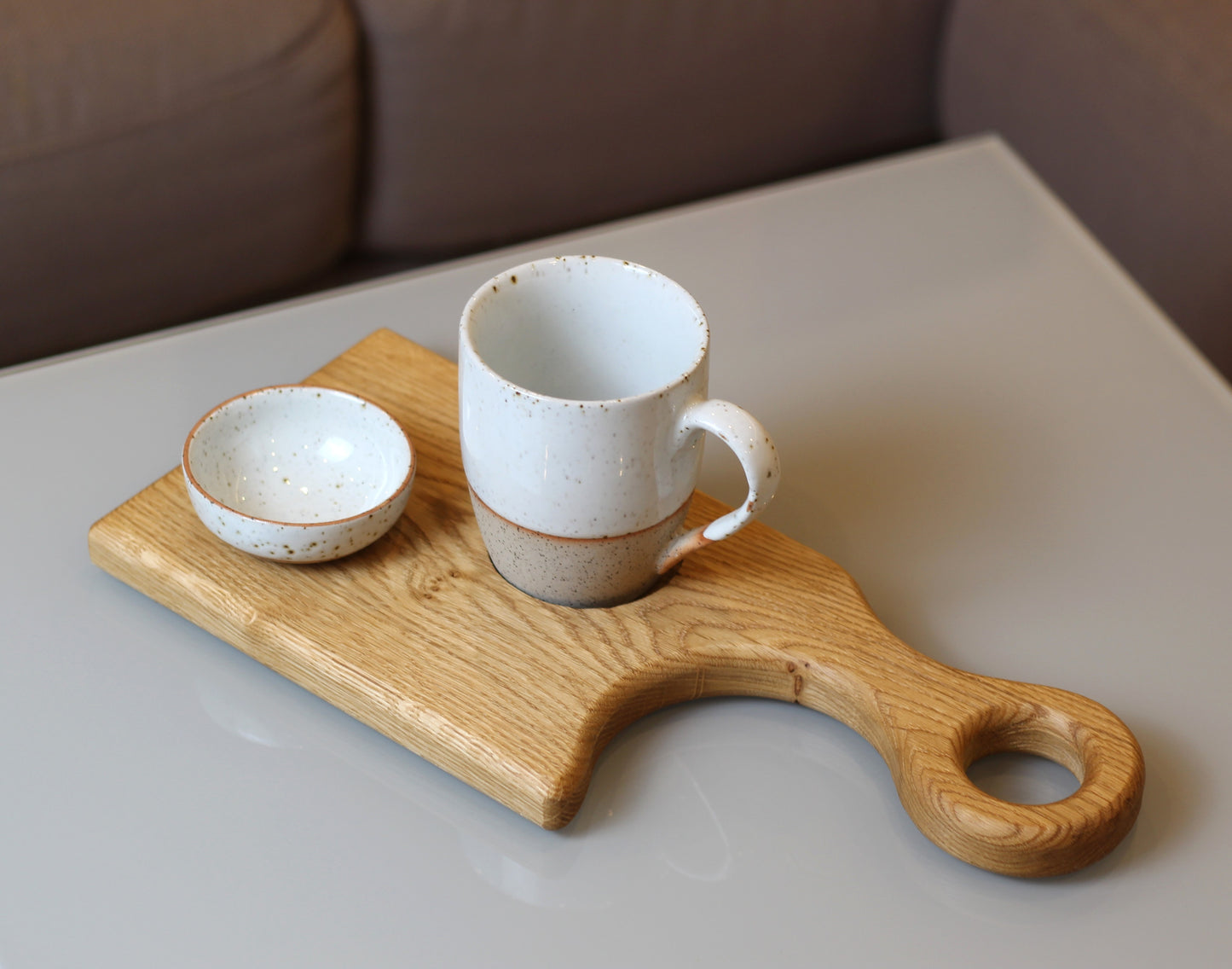 Servierbrett mit Tasse