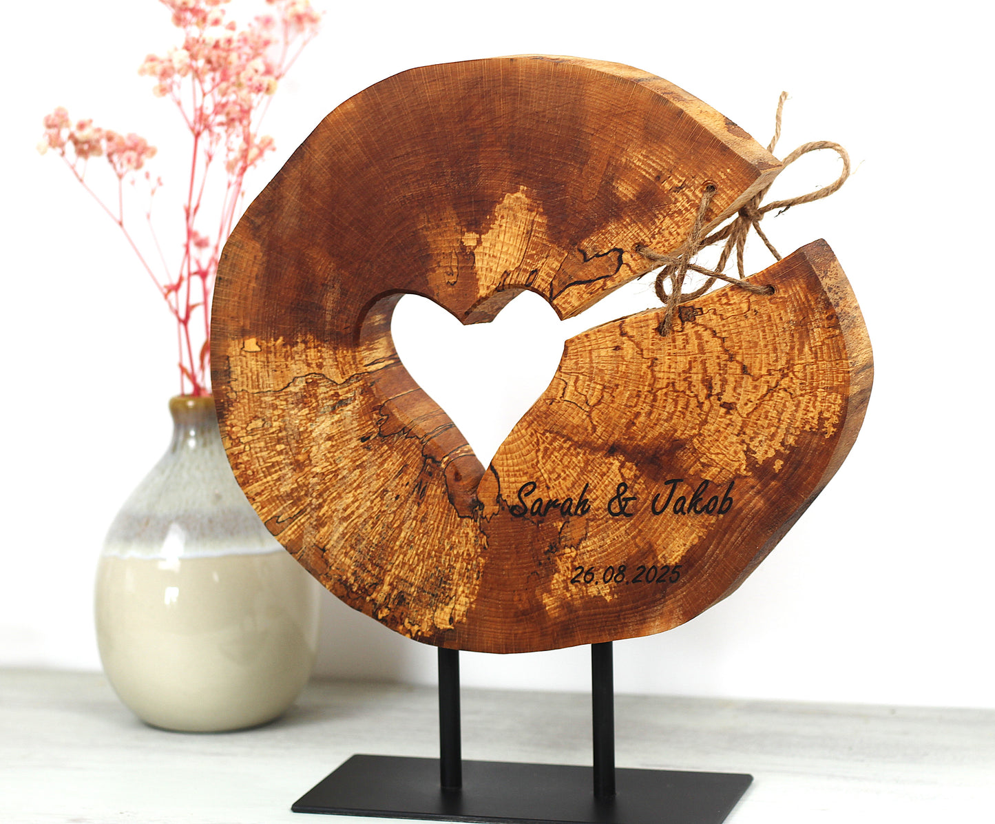 Personalisierte Baumscheibe auf Ständer Hochzeitsgeschenk, personalisiertes Geschenk, Jahrestag