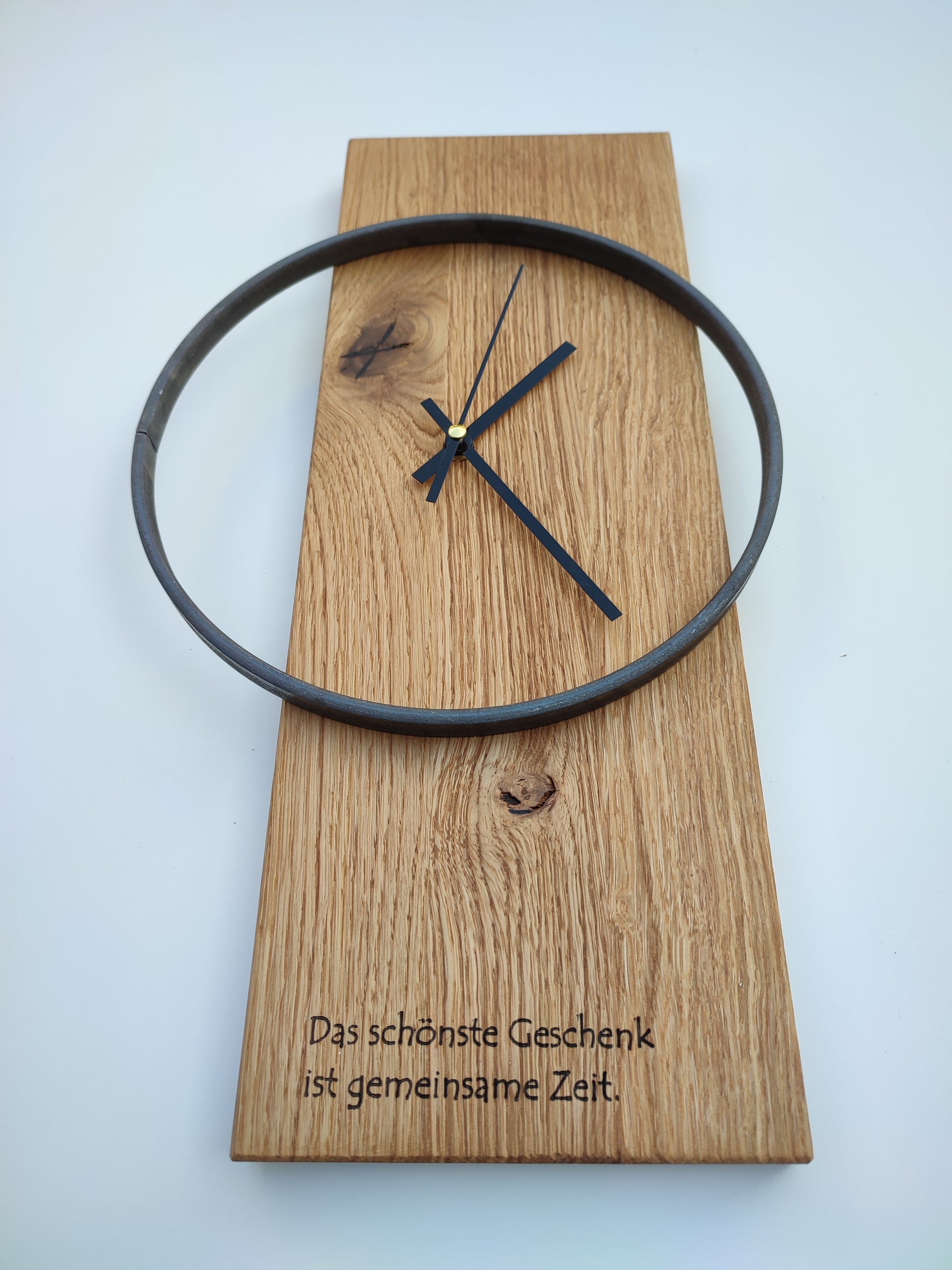 Wanduhr Holz Uhr personalisierbar - 20 cm Höhe - Geschenkidee