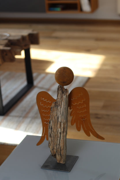 Engel  aus Treibholz