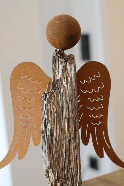 Engel  aus Treibholz