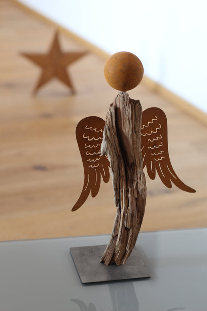 Engel  aus Treibholz