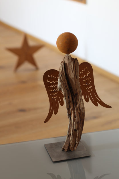 Engel  aus Treibholz