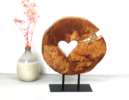 Personalisierte Baumscheibe auf Ständer                                                    Hochzeitsgeschenk, personalisiertes Geschenk, Jahrestag