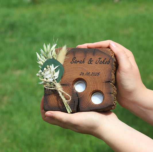 Personalisiertes Ringkissen aus Holz, Ringbrett