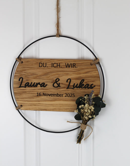 Personalisierbarer Türkranz Holz, Hochzeitsgeschenk