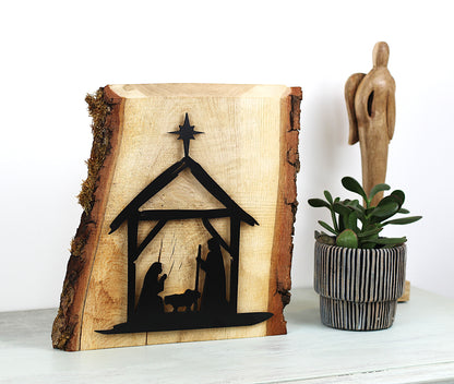 Beleuchtete Weihnachtskrippe