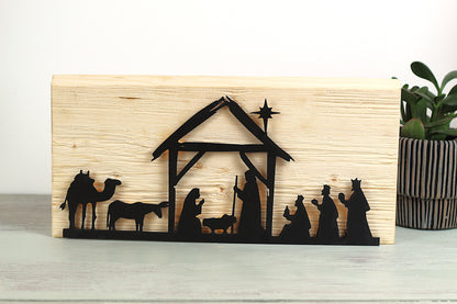 Beleuchtete Weihnachtskrippe