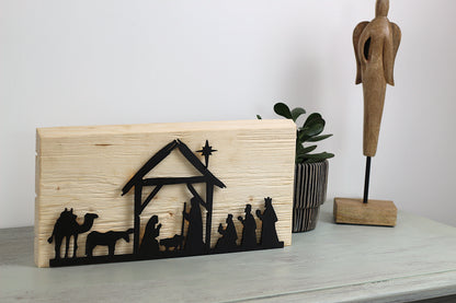 Beleuchtete Weihnachtskrippe