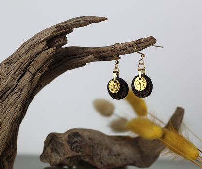 Holzohrringe Eichenholz und Gold strukturiert