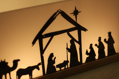 Beleuchtete Weihnachtskrippe