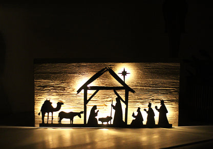 Beleuchtete Weihnachtskrippe