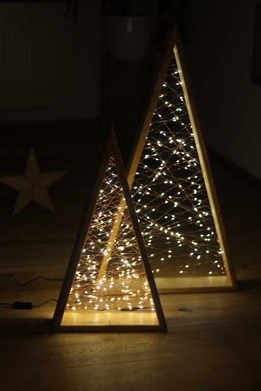 Weihnachtsbaum Holz mit Beleuchtung